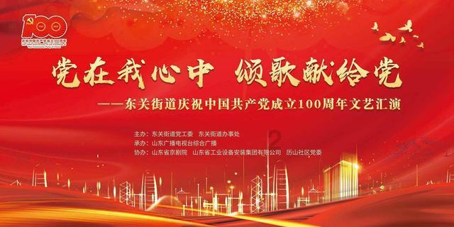 高圆圆香港逛街被偶遇,休闲穿搭随性优雅
